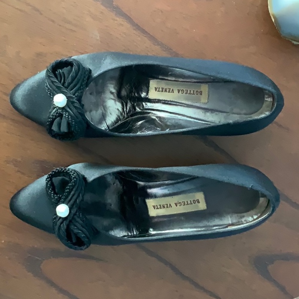 Vintage Bottega Ventta Satin Pumps